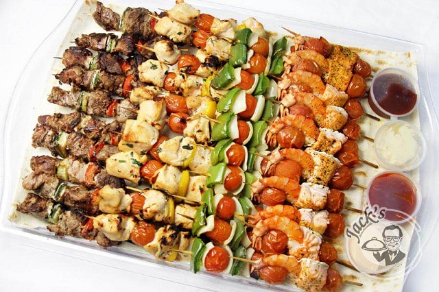 Мини шашлычки для фуршета
